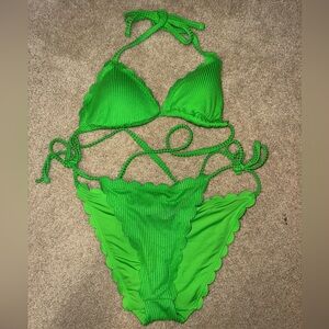Scalloped Aerie Bikini Size Large